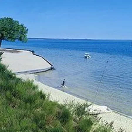 4 Pers. - A 300m Des Plages - Terrasse Et Parking Prive - Fr-1-521-39 Biscarrosse-Plage