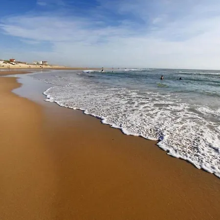 4 Pers. - A 300m Des Plages - Terrasse Et Parking Prive